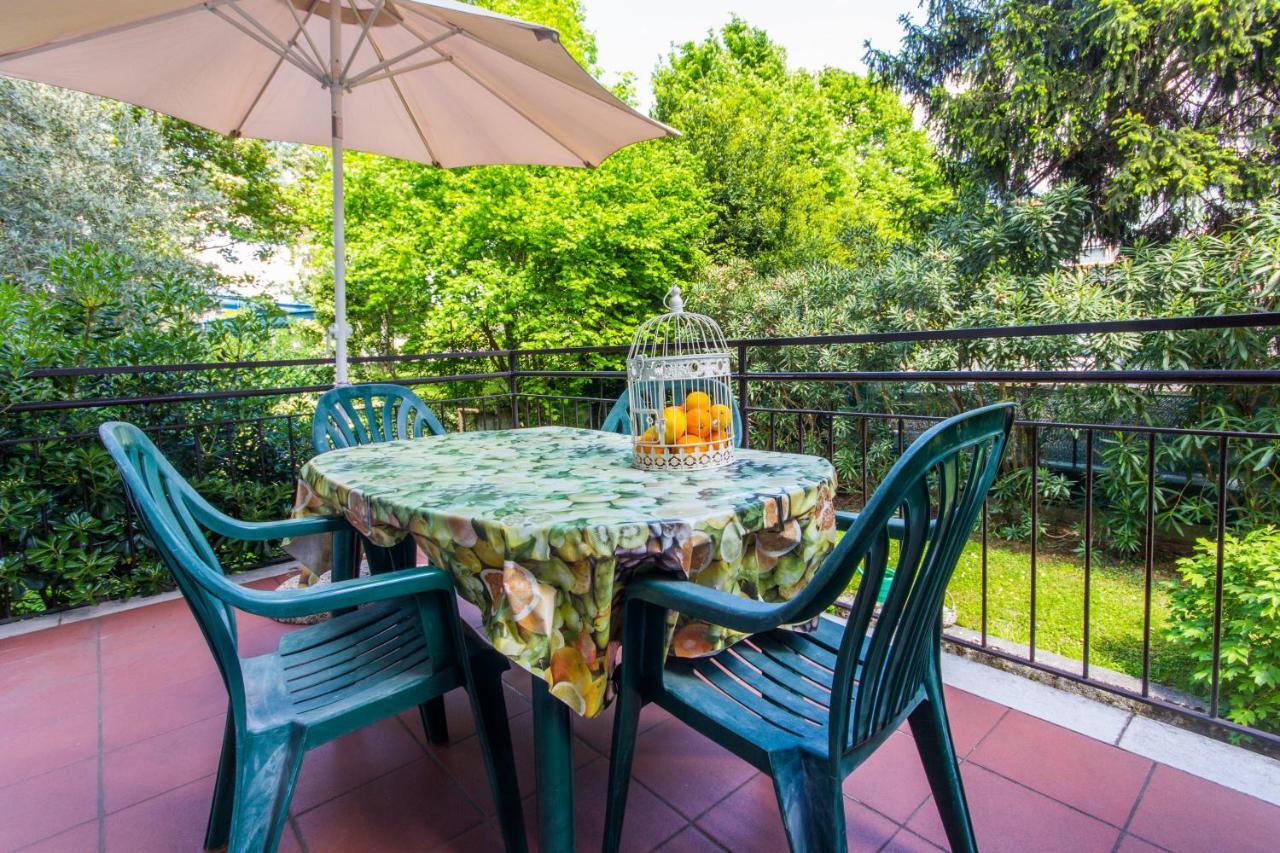 Apartamento Casa Irina Riva del Garda Exterior foto