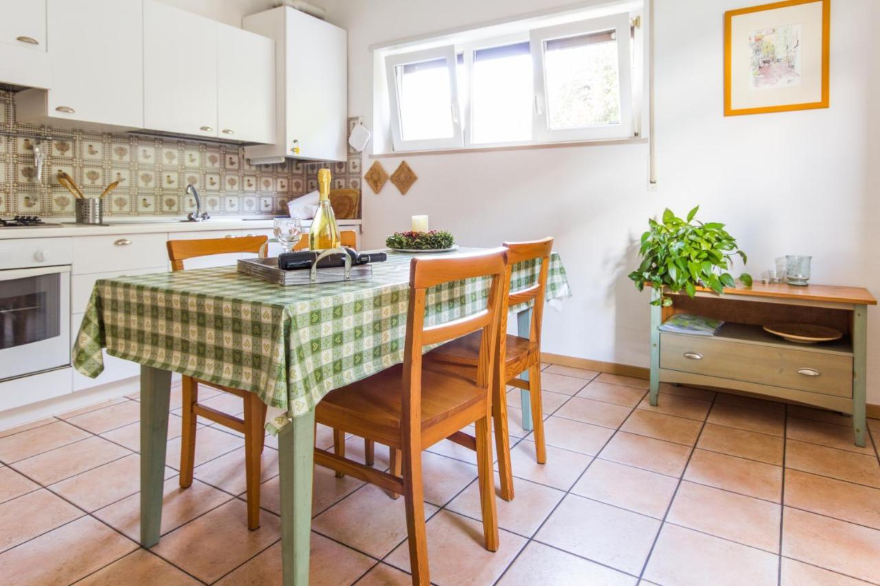 Apartamento Casa Irina Riva del Garda Exterior foto